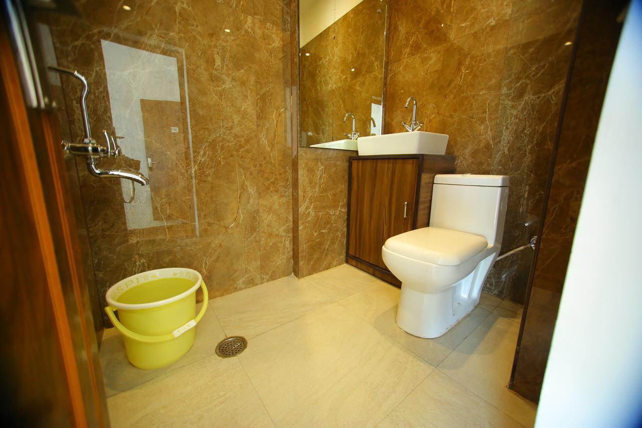 Hotel Osakataj Agra  Zewnętrze zdjęcie